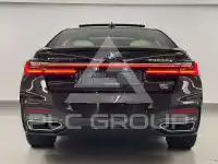 2019 BMW 745