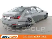2019 BMW 745