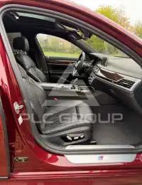 2019 BMW 745