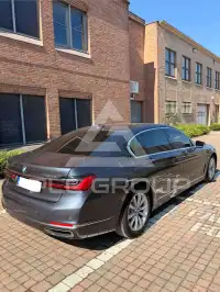 2019 BMW 745