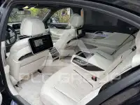2019 BMW 745