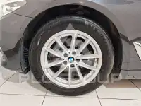 2019 BMW 518