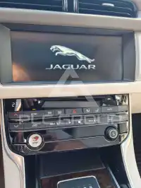 2019 Jaguar XF