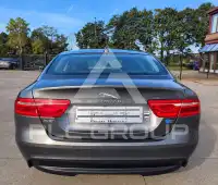 2019 Jaguar XE