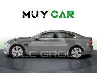 2019 Jaguar XE