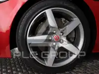 2019 Jaguar XE