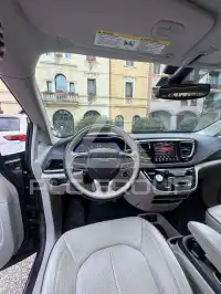 2019 Chrysler PACIFICA