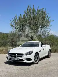 2019 Mercedes Benz SLC 200