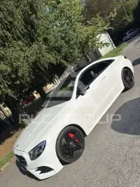 2019 Mercedes Benz E 300