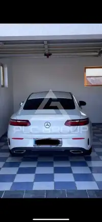 2019 Mercedes Benz E 220