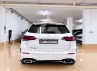 2019 Mercedes Benz B 180