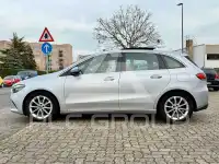 2019 Mercedes Benz B 180