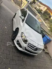 2019 Mercedes Benz B 220