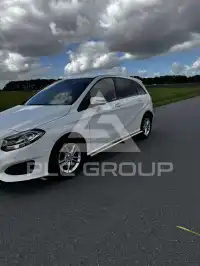 2019 Mercedes Benz B 220