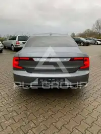 2019 Volvo S90