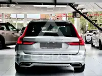 2019 Volvo V90