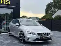 2019 Volvo V40