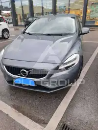 2019 Volvo V40