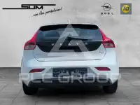 2019 Volvo V40