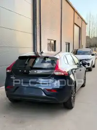 2019 Volvo V40