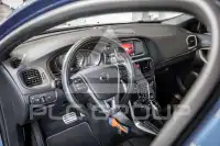 2019 Volvo V40