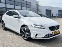 2019 Volvo V40