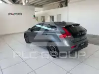 2019 Volvo V40