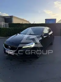 2019 Volvo V40