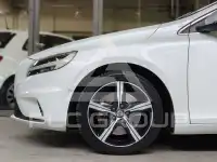 2019 Volvo V40