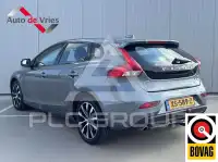 2019 Volvo V40