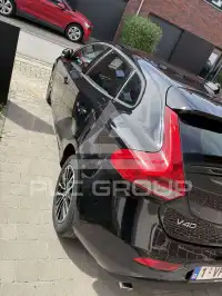 2019 Volvo V40