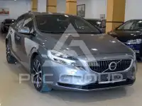 2019 Volvo V40