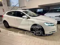 2019 Volvo V40