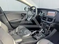 2019 Volvo V40