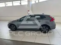 2019 Volvo V40