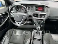 2019 Volvo V40