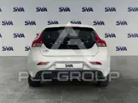 2019 Volvo V40