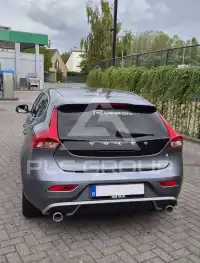 2019 Volvo V40