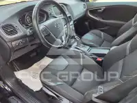 2019 Volvo V40