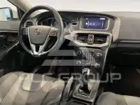 2019 Volvo V40