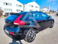 2019 Volvo V40