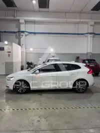 2019 Volvo V40