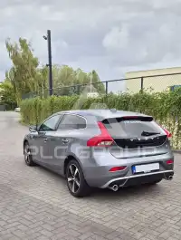 2019 Volvo V40