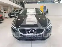 2019 Volvo V40