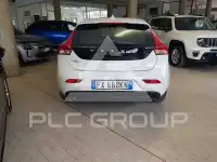 2019 Volvo V40
