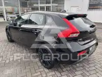 2019 Volvo V40