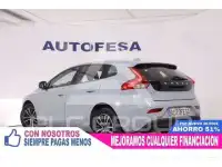 2019 Volvo V40