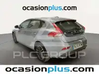 2019 Volvo V40