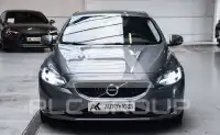 2019 Volvo V40