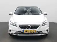2019 Volvo V40